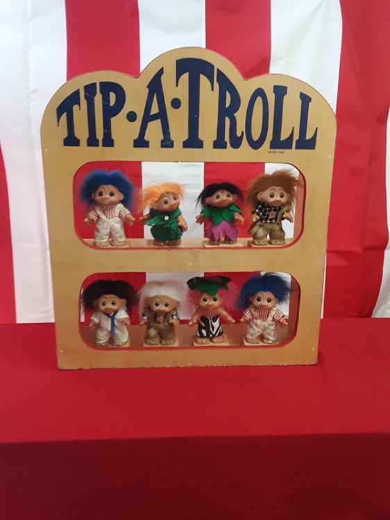 Tip-A-Troll