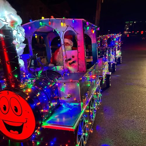 Tractor Pulled Trackless Train